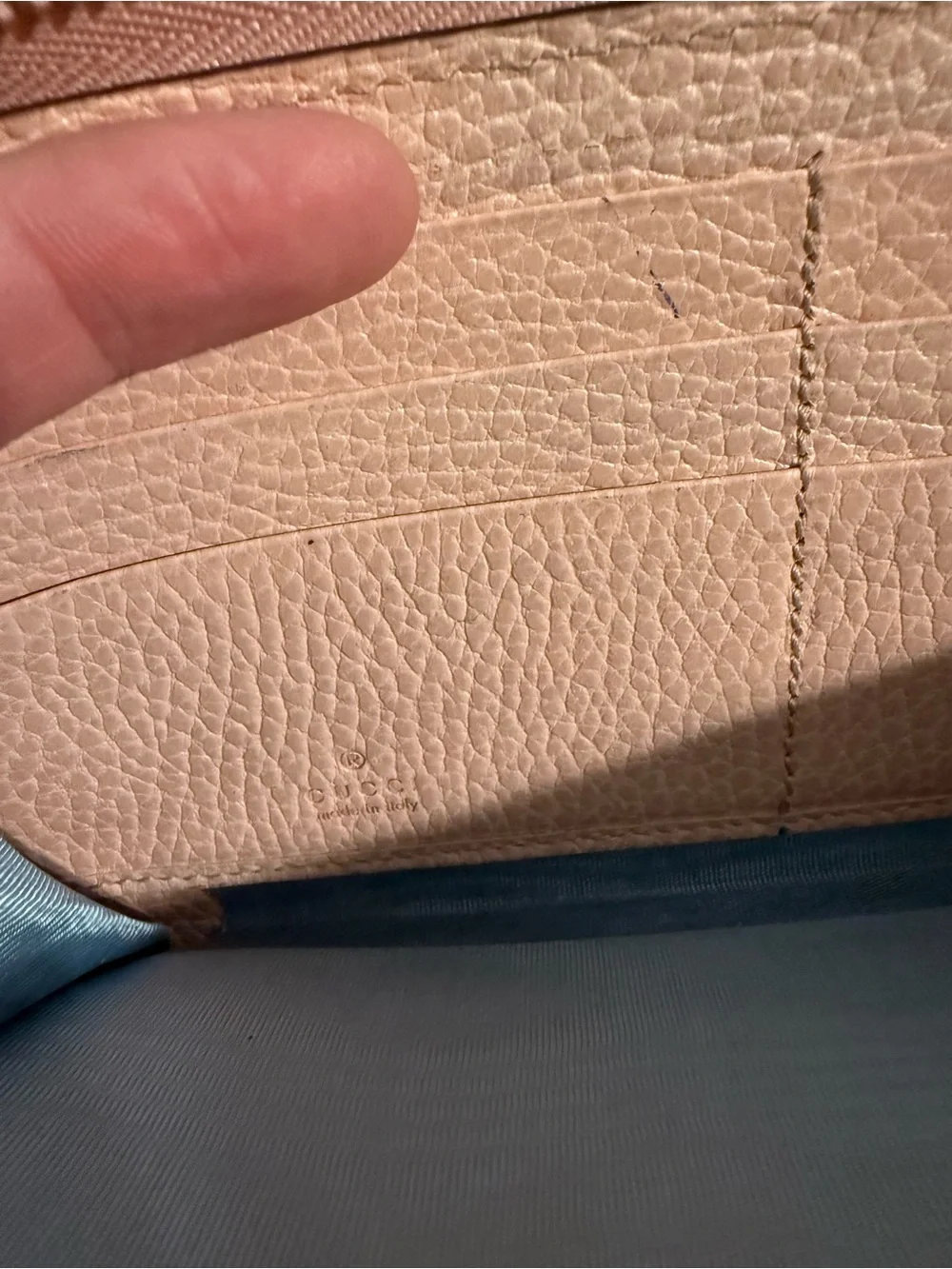 Gucci Blush Pink Pebbled Leather Zip-Around Wallet with GG Logo - Picture 11 of 11